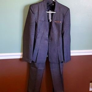 Women's Pant Suit